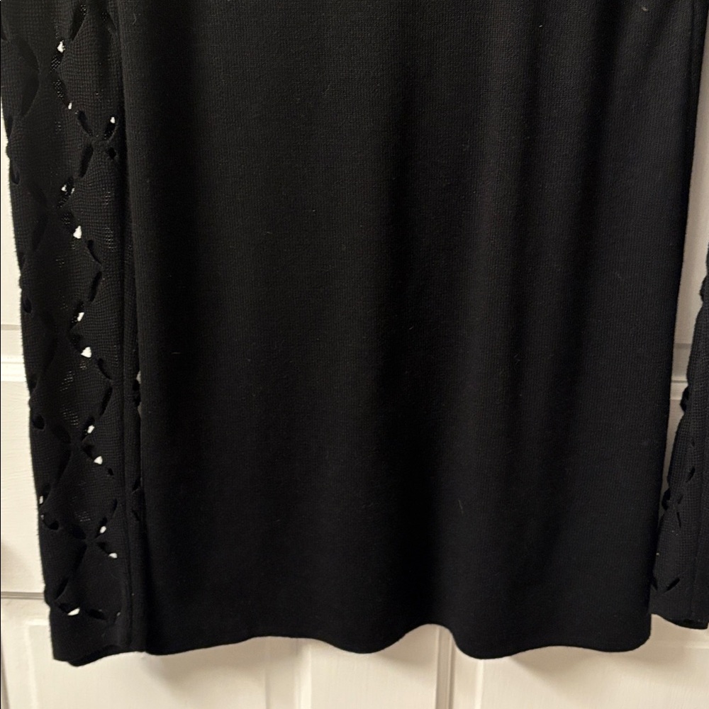 White House Black Market Black Knit tunic Top with cut out sleeves M - Picture 8 of 9